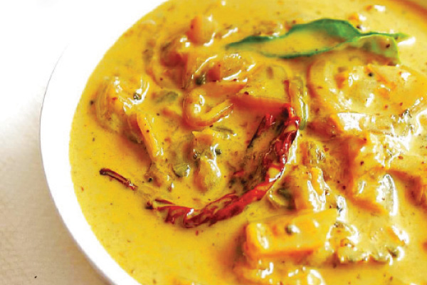 KAYPAKKA-OZHICHU KARY KAYPAKKA-OZHICHU KARY